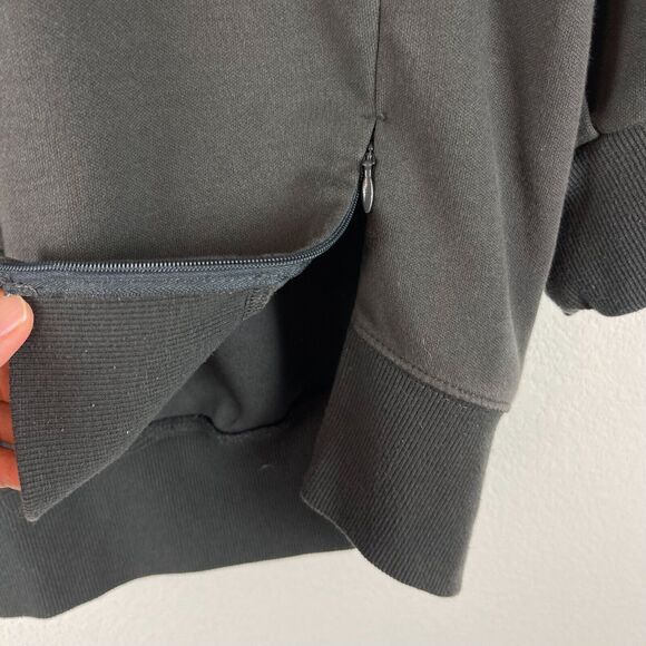 American Holic Sweatshirt Womens Medium Gray Slouchy Modern Minimalist Oversized - Picture 6 of 12